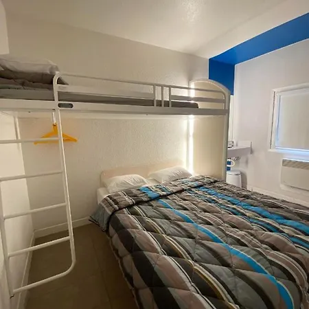 Hotel N&z Trappes